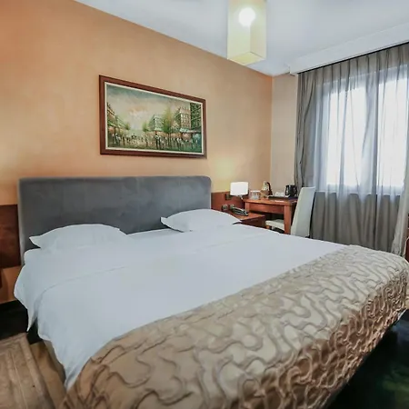 Hotel Adorn - Handwritten Collection Tirana